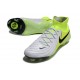 Chaussure Nike Phantom Luna 2 Elite FG Argent Métallique Noir Volt